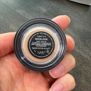 NWOT NARS Soft Matte Complete Concealer - Light 2.3 Madeleine